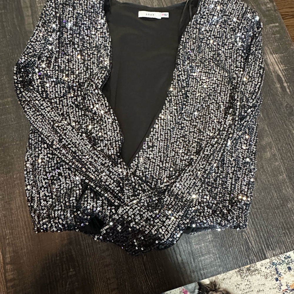 Lush Sequins Blouse Xs Missing A Few Sequins On 1 Shoulder Never Worn